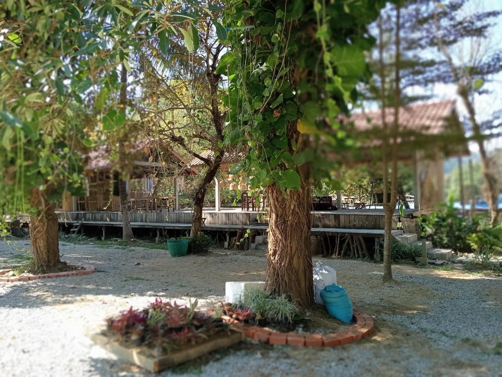 Vangvieng Ruby'Homestay Vang Vieng Exterior foto